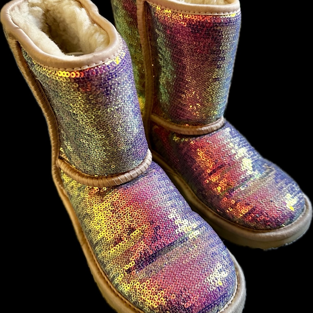 UGG Girls’ Sequin Boots - Little Girls Size 2